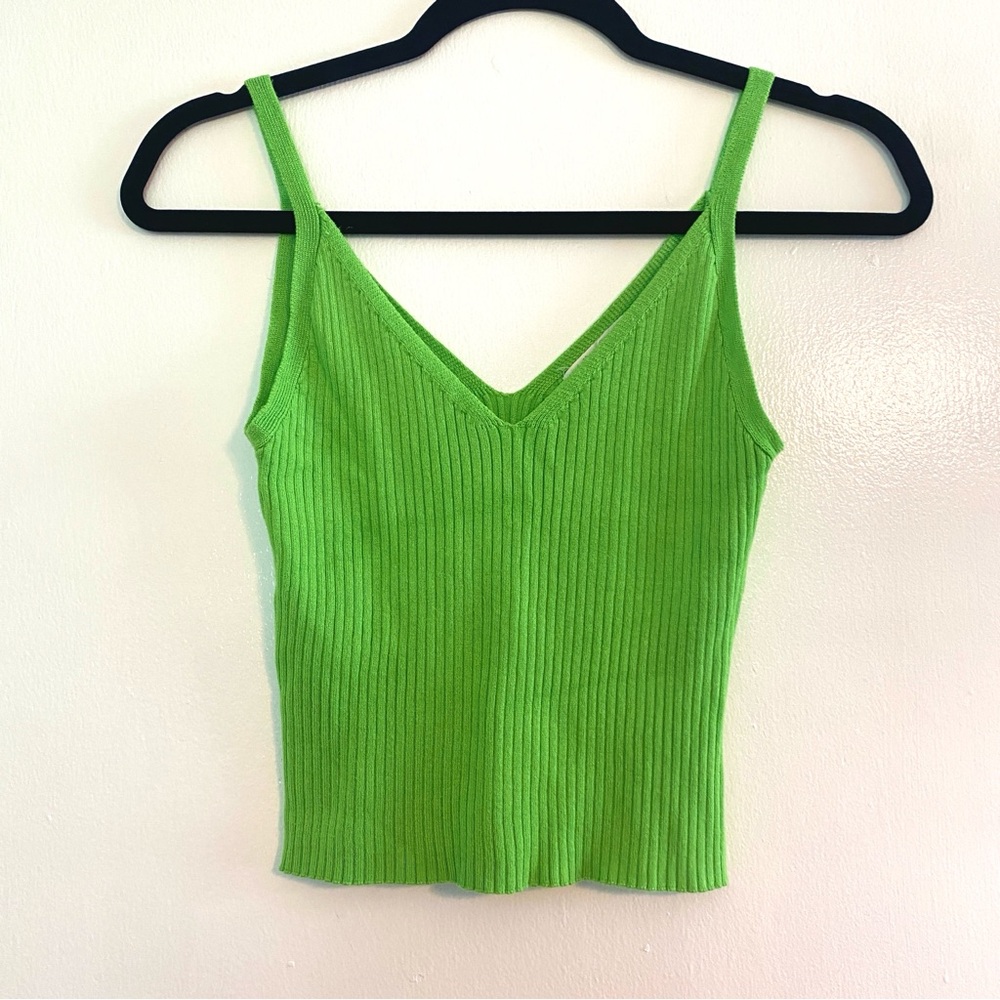 JOLIE & JOY NEON GREEN RIBBED TANKTOP, size M